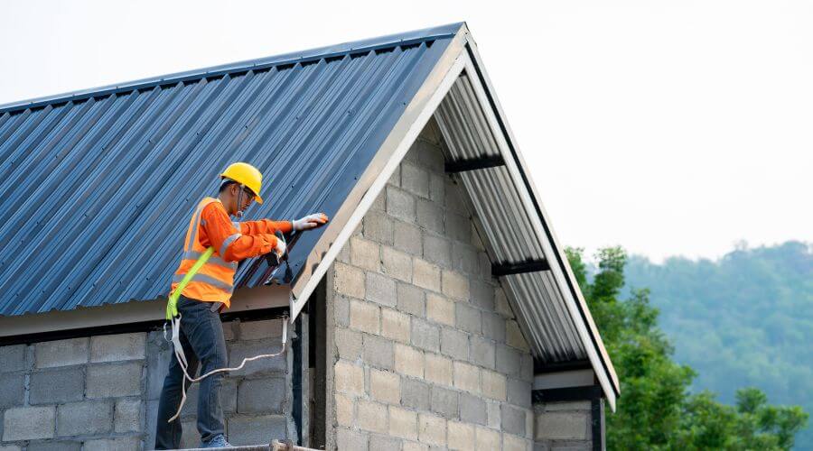 Expert top industrial roofings services in Sun City, KS